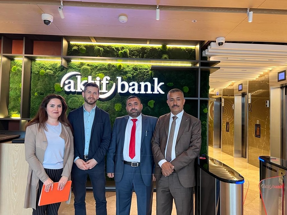 بنك اليمن والخليج يؤسس لشراكات فاعلة مع عدد من البنوك التركية